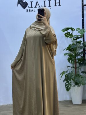 عباءة شهد